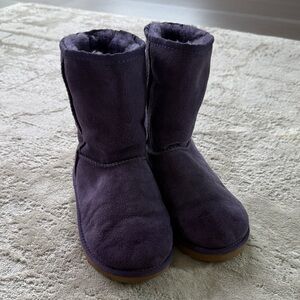 UGG Kids Boots in Dark Purple
